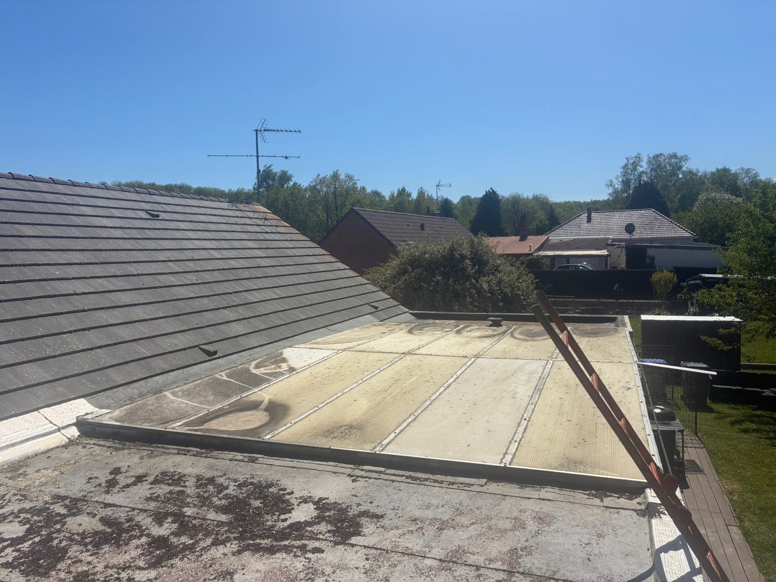 Rénovation toiture ardoise Anzin - Naveri Stewart