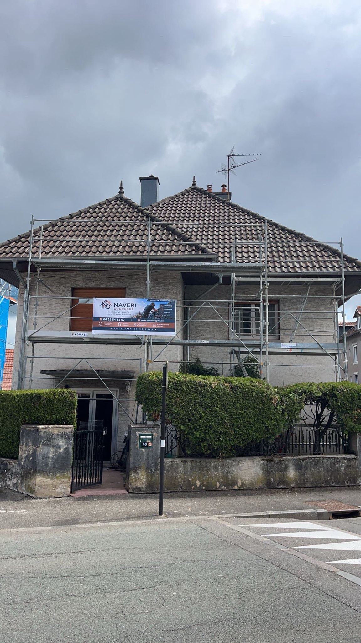 Rénovation toiture ardoise Anzin - Naveri Stewart