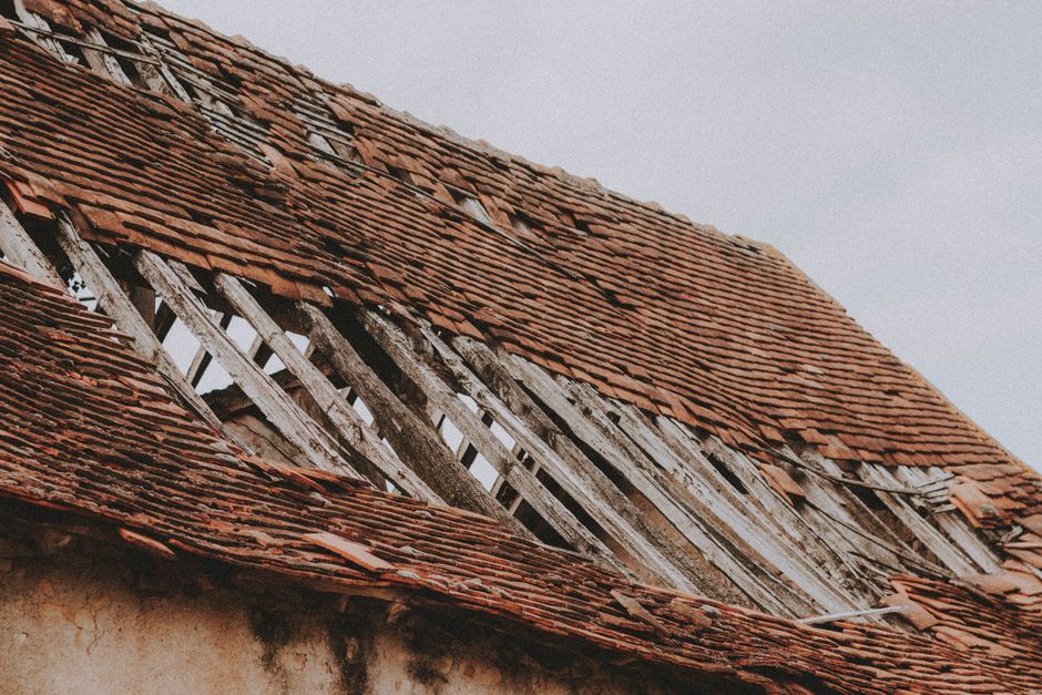 Comment refaire une toiture : le guide complet d'un couvreur artisan à Valenciennes 14 pexels comment refaire toiture